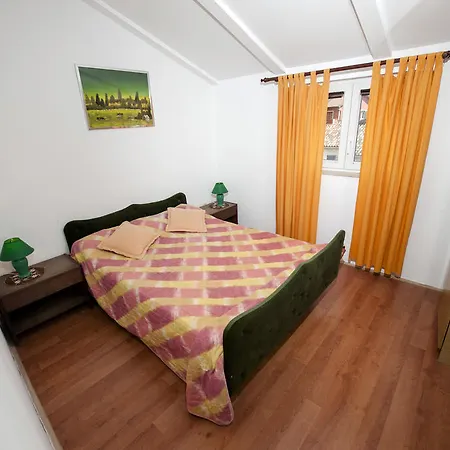 Apartamento Vidakovic